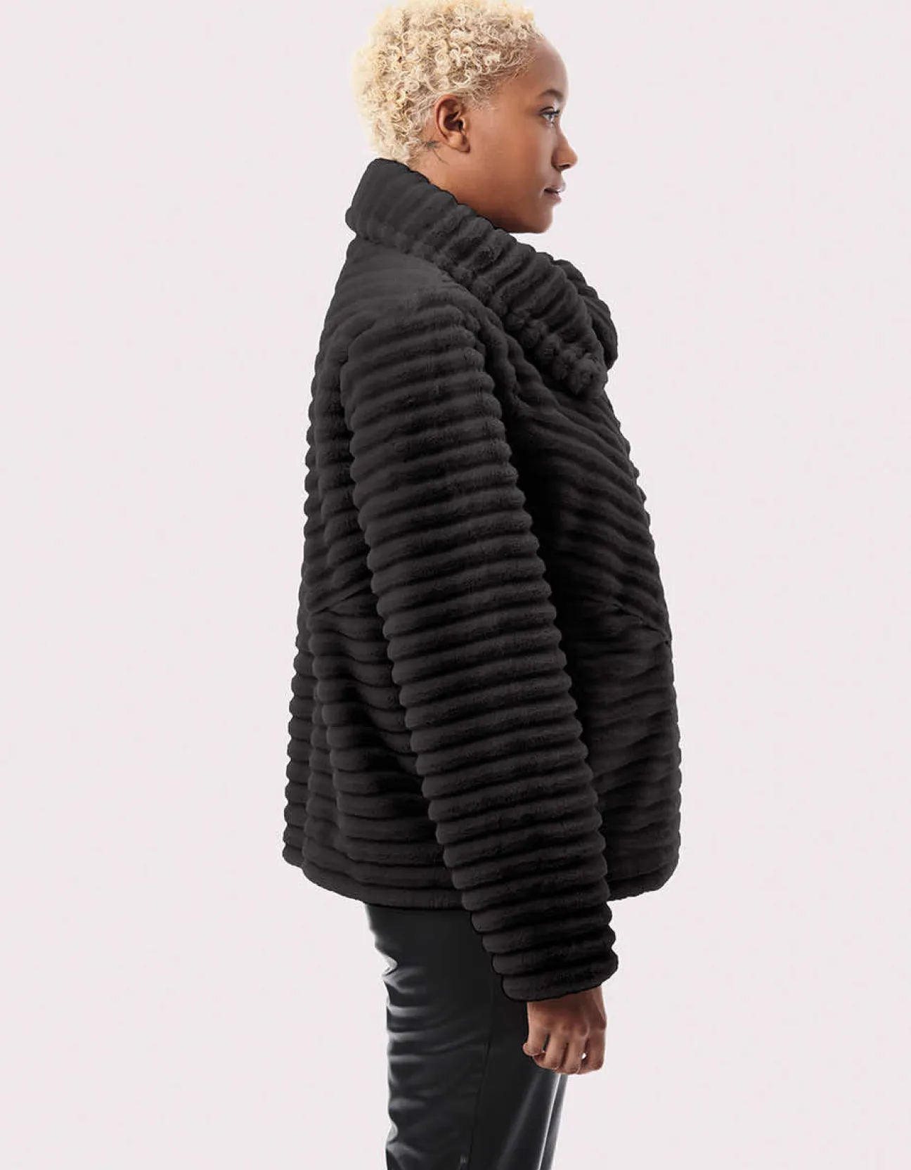Bernardo Fashions Castle Cozy Vegan Fur Jacket>Women Vegan Fur