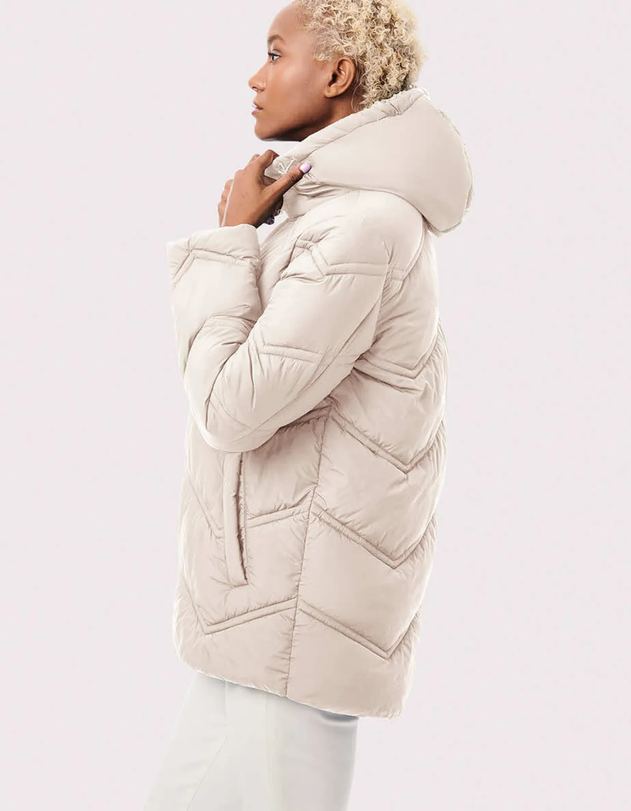 Bernardo Fashions Classic Chevron Puffer Jacket>Women Jackets