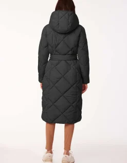 Bernardo Fashions Diamond District Long Belted Puffer Coat>Women Heavy Winter Coats