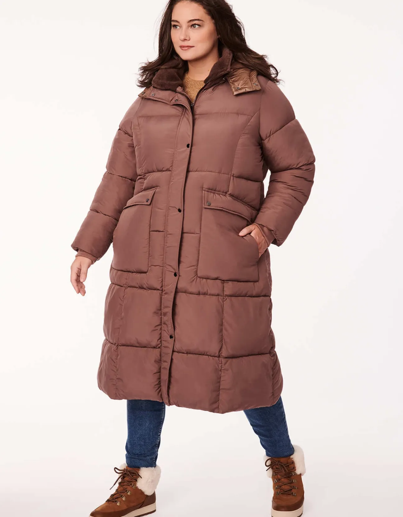 Bernardo Fashions Town Square Long Winter Puffer Coat - Curve>Women Long Coats